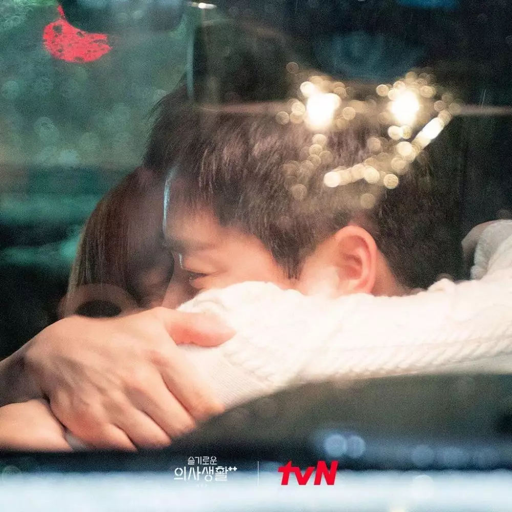 Adegan tak terlupakan di Hospital Playlist © 2021 brilio.net