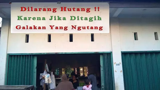 25 Tulisan lucu laranganutang di warung berbagai sumber