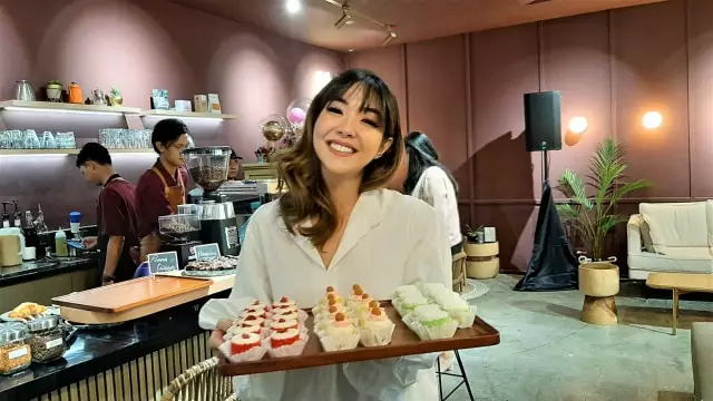 Seleb punya bisnis coffee shop Berbagai sumber 