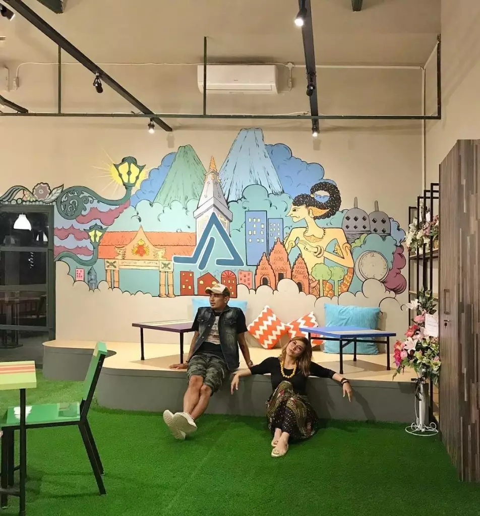 Seleb punya bisnis coffee shop Berbagai sumber 