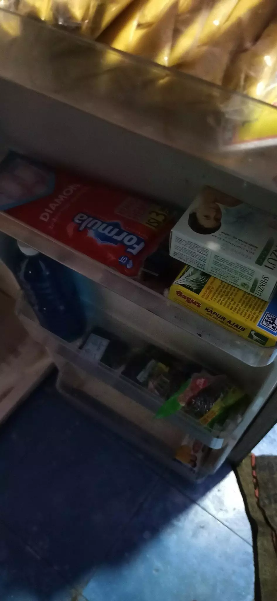 13 Potret kulkas alih fungsi jadi lemari berbagai sumber