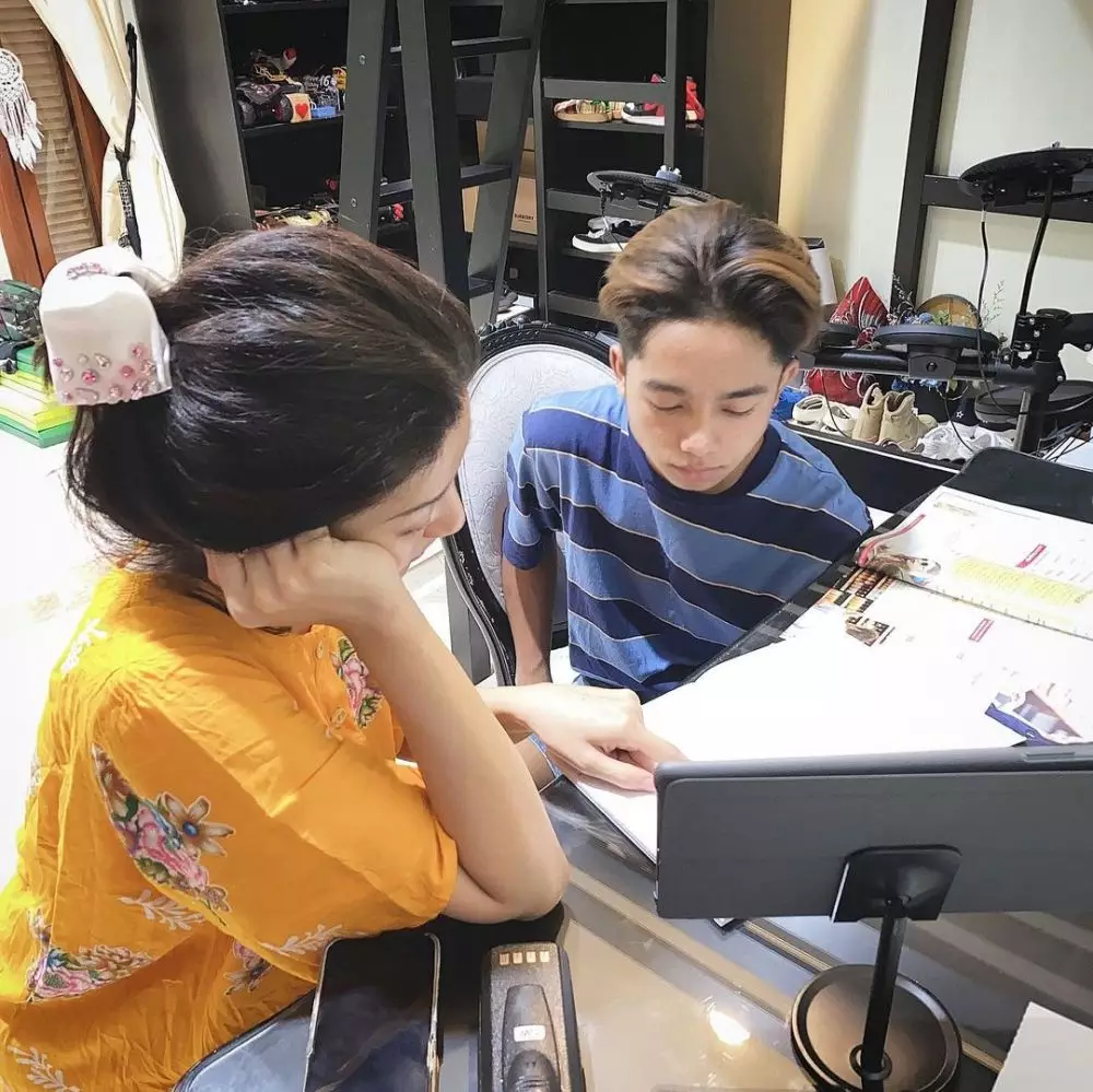 penampilan Sarwendah tuai pujian Instagram