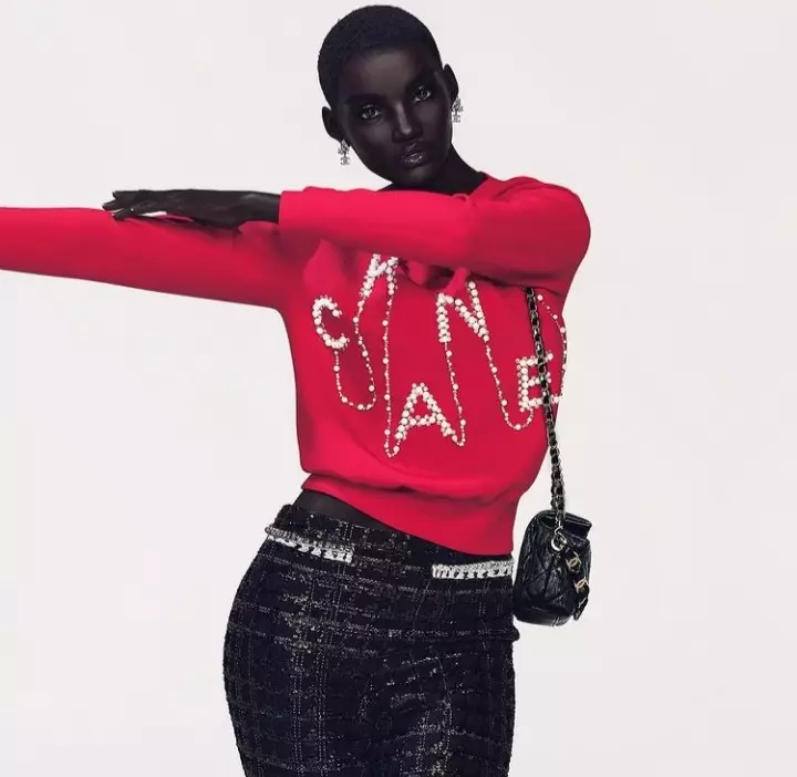 Selebgram ini ternyata robot Berbagai sumber 