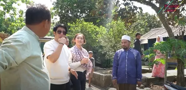 Potret pesantren Azis Gagap © YouTube