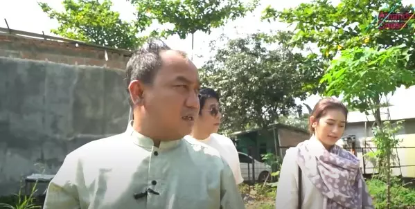 Potret pesantren Azis Gagap © YouTube