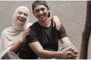 Menu makan siang 7 pemain Ikatan Cinta, Arya Saloka menyantap bubur