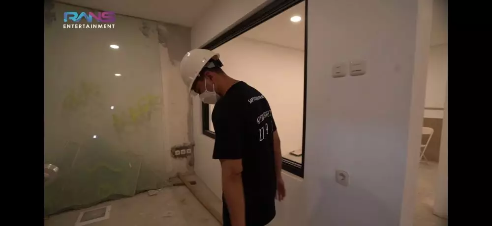 Raffi nagita cek kantor baru © 2021 brilio.net