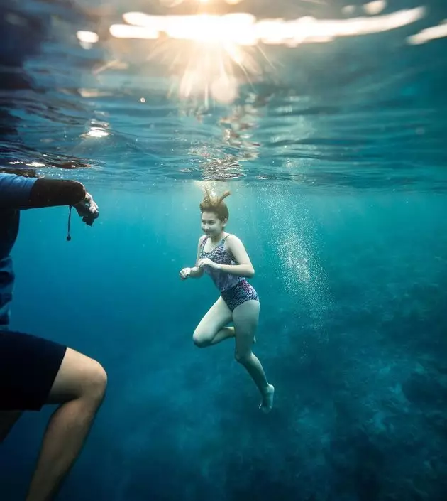 Sandrinna Michelle diving  Instagram  Sandrinna Michelle diving  Instagram