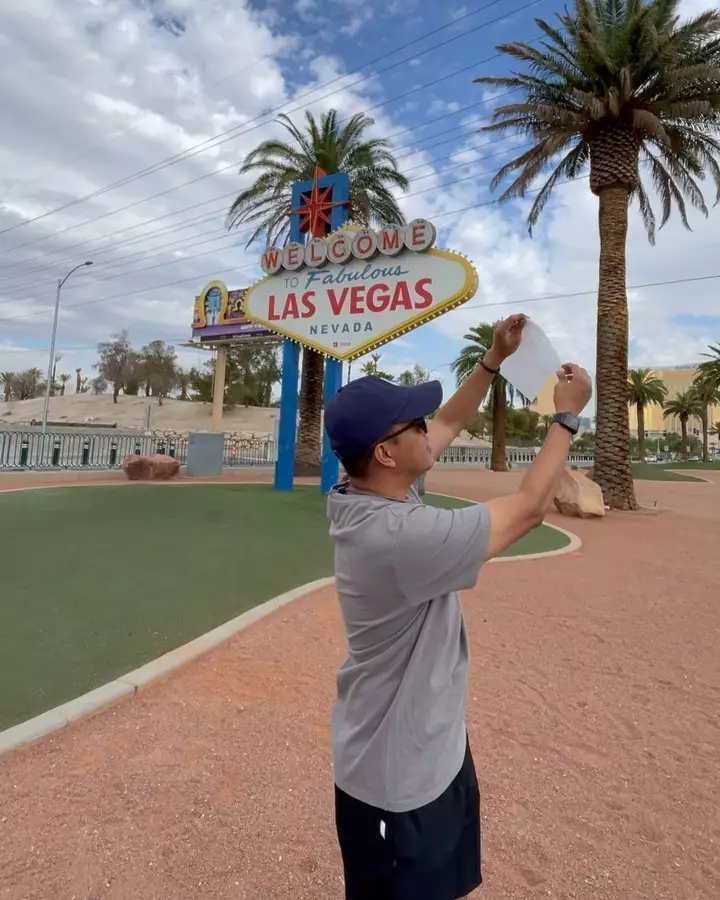 Arief Muhammad jual kantong isi udara Las Vegas Instagram