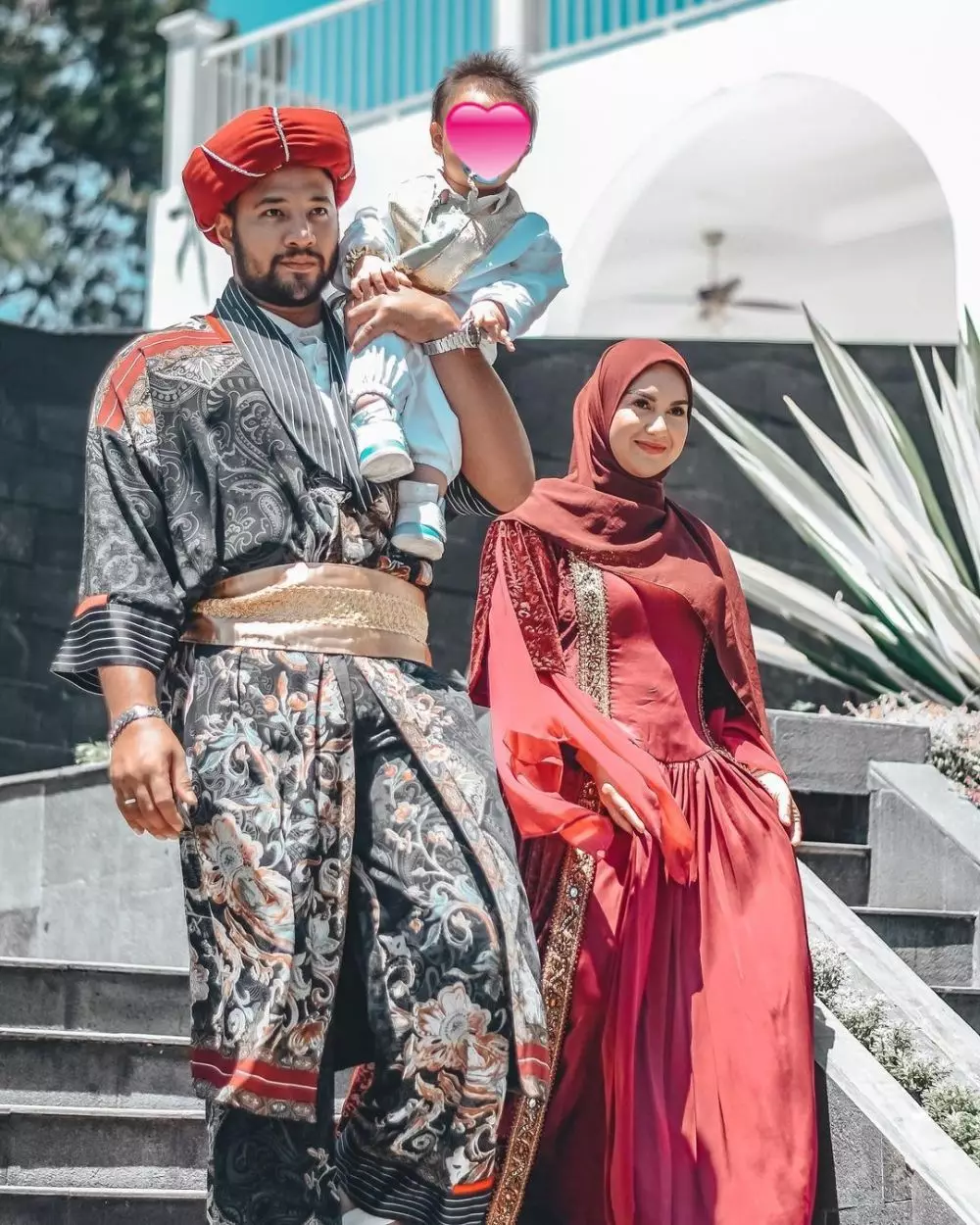 Momen ultah pertama anak Irish Bella dan Ammar Zoni Instagram Momen ultah pertama anak Irish Bella dan Ammar Zoni Instagram