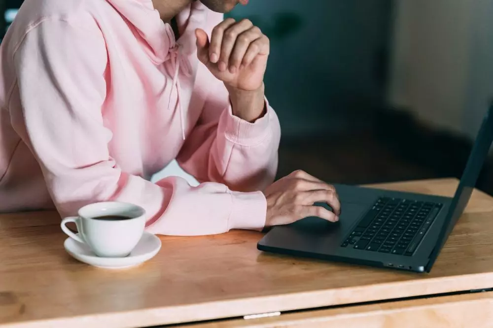 9 Tren teknologi 2021 ini wajib kamu ketahui berbagai sumber