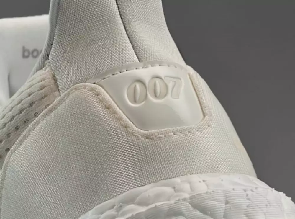 Adidas James Bond © 2021 brilio.net