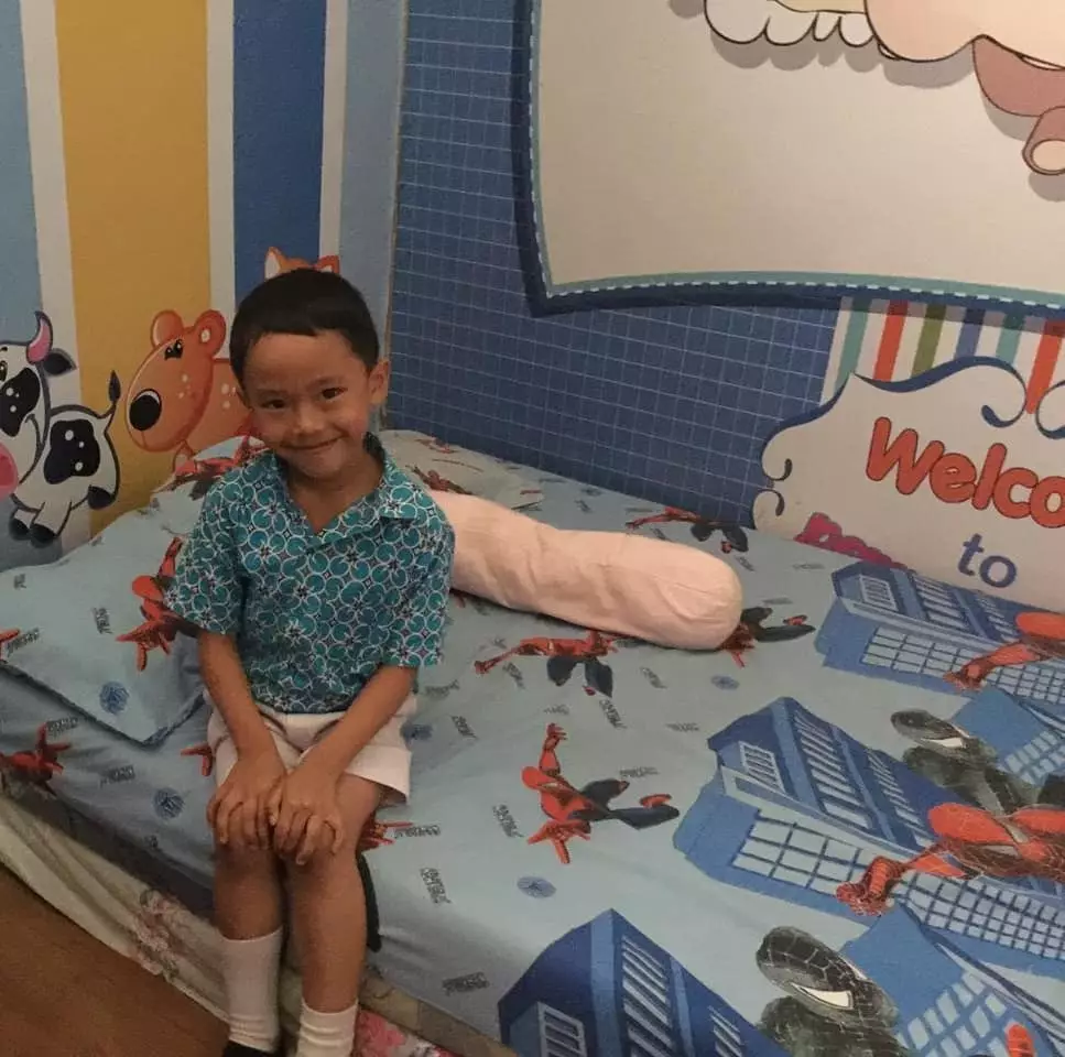 Potret sekolah milik Yuni Shara © Instagram Potret sekolah milik Yuni Shara © Instagram