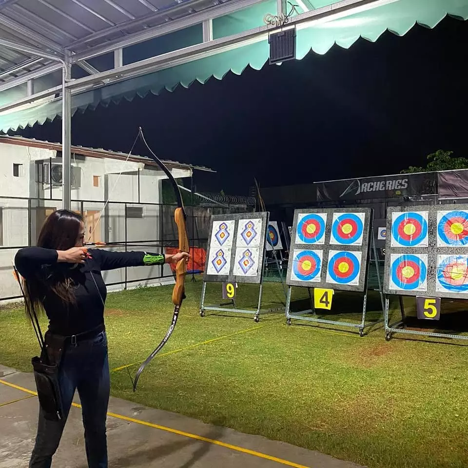 Potret anak angkat Nia Zulkarnaen © 2021 brilio.net