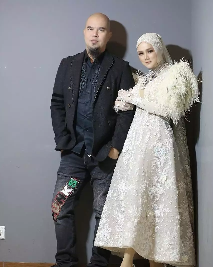 alasan seleb menikah siri © 2021 brilio.net