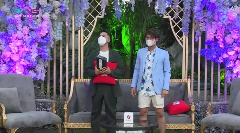 dekorasi Lesty-Billar umumkan kehamilan dari berbagai sumber dekorasi Lesty-Billar umumkan kehamilan dari berbagai sumber