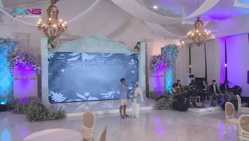 dekorasi Lesty-Billar umumkan kehamilan dari berbagai sumber dekorasi Lesty-Billar umumkan kehamilan dari berbagai sumber