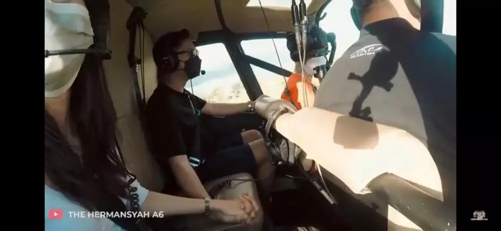 Anniversary Azriel dan Sarah © 2021 brilio.net