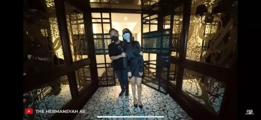 Anniversary Azriel dan Sarah © 2021 brilio.net