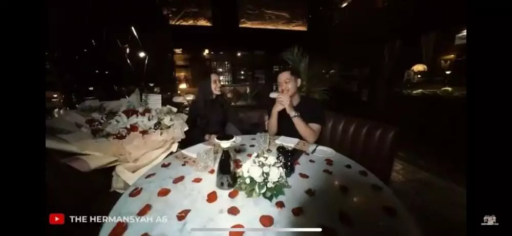 Anniversary Azriel dan Sarah © 2021 brilio.net