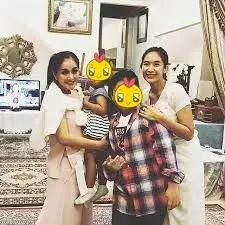 potret Happy Salma bersama Paramitha Rusady ©Instagram/@happysalma