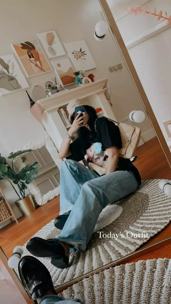 cara sabrina desain mini studio © instagram