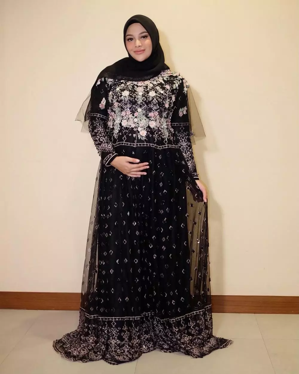 Pesan Azriel untuk kehamilan Aurel © Instagram Pesan Azriel untuk kehamilan Aurel © Instagram