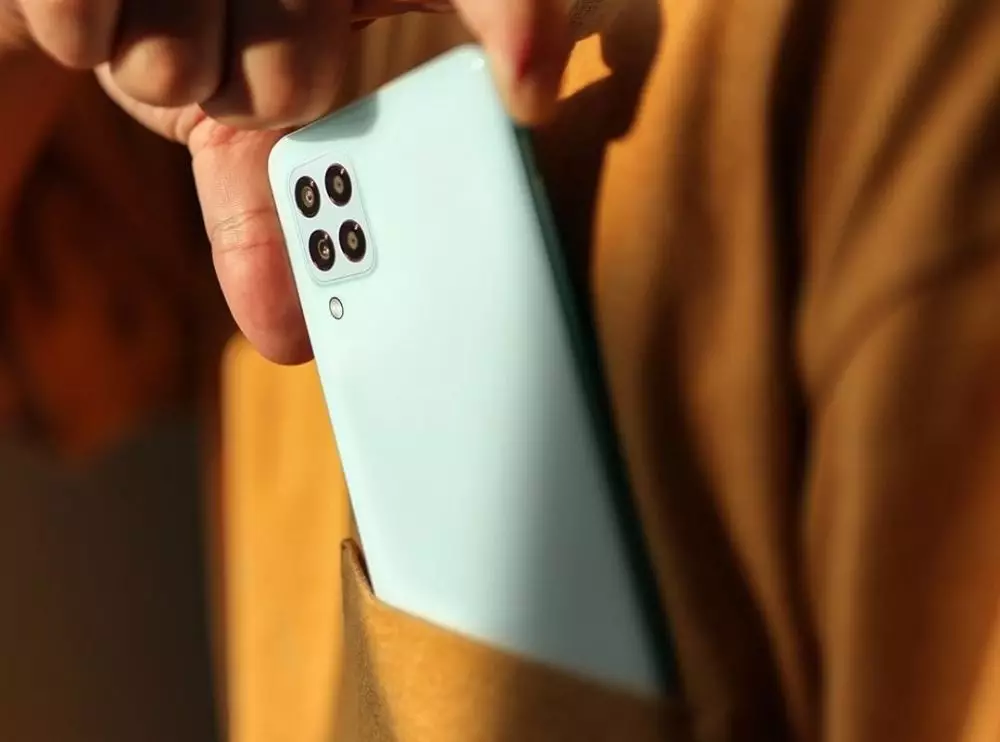 Smartphone 5G Kelas Pemula © 2021 brilio.net