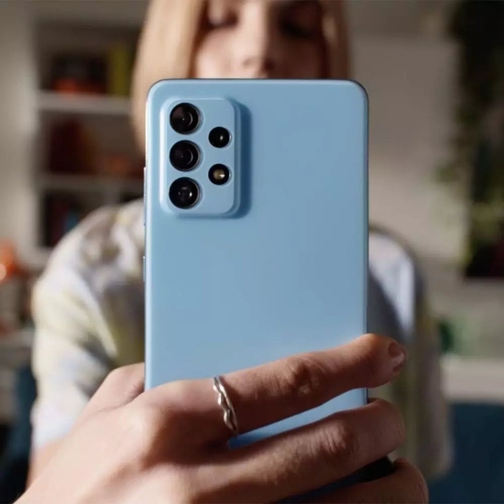 Samsung A52 Spek © 2021 brilio.net Samsung A52 Spek © 2021 brilio.net