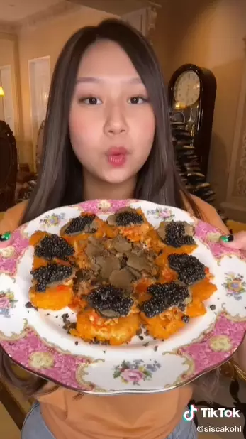 Sisca Kohl jual nugget geprek seharga Rp 50 juta per porsi TikTok