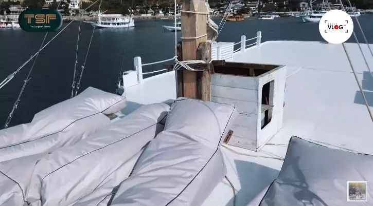 kapal yang disewa zaskia sungkar  © YouTube kapal yang disewa zaskia sungkar  © YouTube