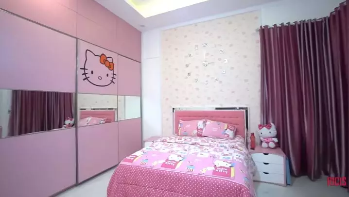 kamar ria ricis di rumah lama dan baru © YouTube kamar ria ricis di rumah lama dan baru © YouTube