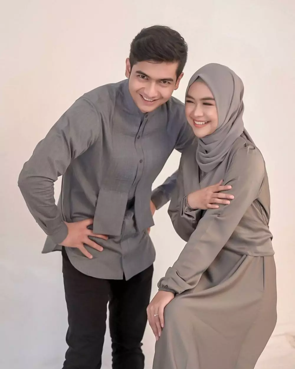 kisah cinta ria ricis dan teuku ryan © instagram kisah cinta ria ricis dan teuku ryan © instagram
