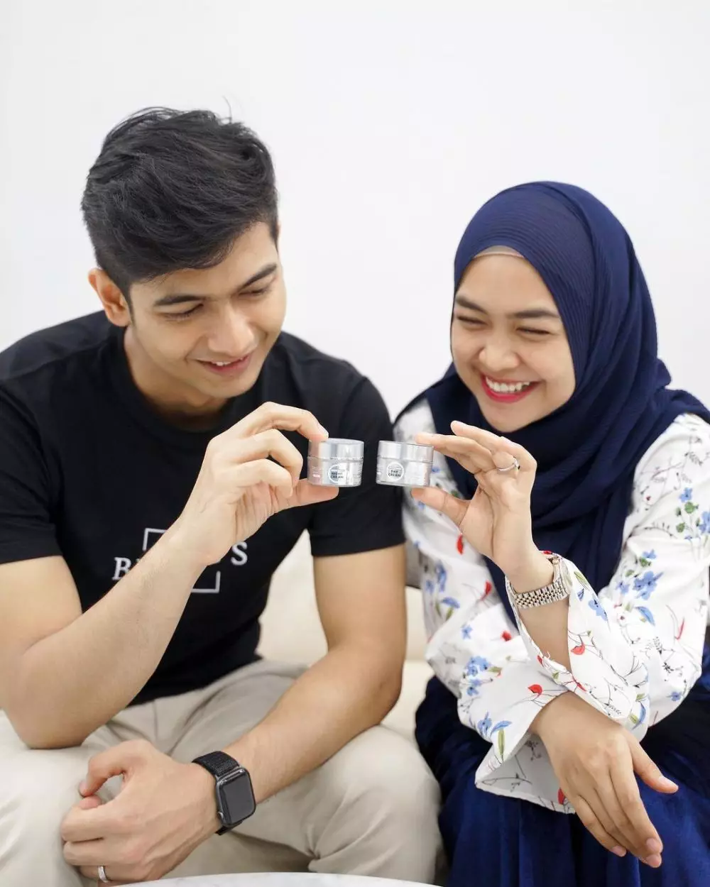 kisah cinta ria ricis dan teuku ryan © instagram kisah cinta ria ricis dan teuku ryan © instagram