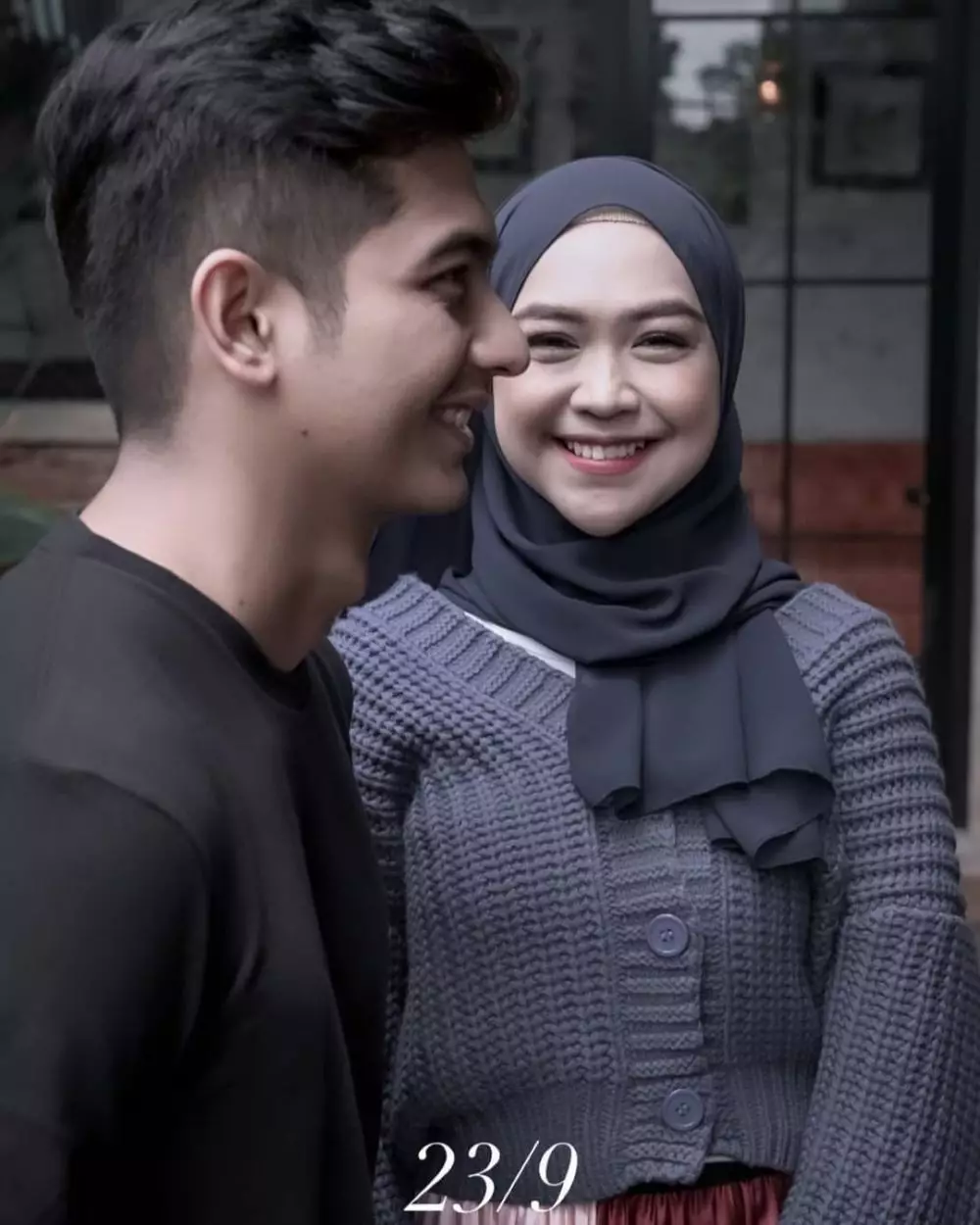kisah cinta ria ricis dan teuku ryan © instagram kisah cinta ria ricis dan teuku ryan © instagram