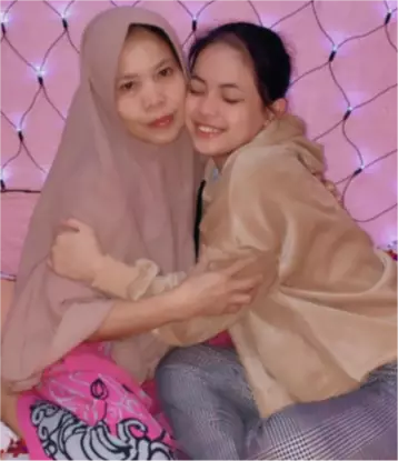 Momen kenangan Putri DA bersama ibu © Instagram/@da4_putri03 Momen kenangan Putri DA bersama ibu © Instagram/@da4_putri03