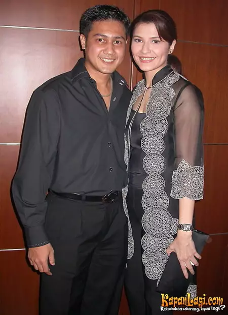 seleb terpikat cowok berdarah aceh © berbagai sumber seleb terpikat cowok berdarah aceh © berbagai sumber