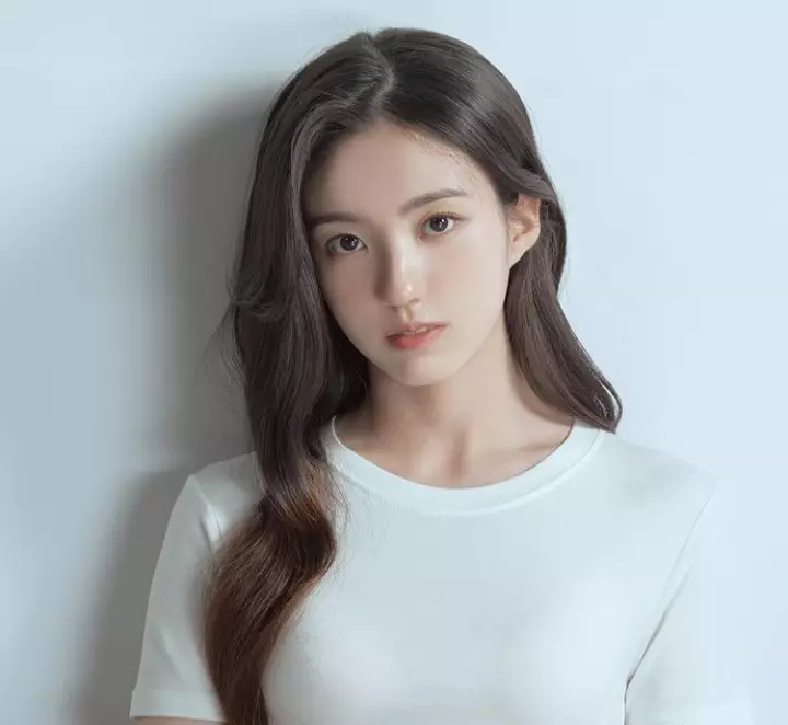 potret terbaru Kang Ye-seo Berbagai sumber  potret terbaru Kang Ye-seo Berbagai sumber