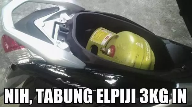 potret lucu isi jok motor nyeleneh banget nih © 2021 1cak.com