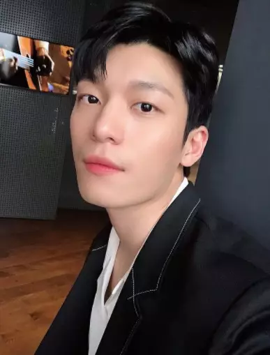 fakta perjalanan karier Wi Ha-joon Instagram/@wi__wi__wi