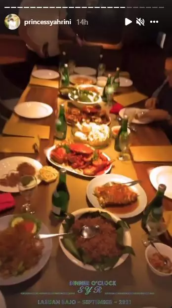 kapal pinisi sewaan Syahrini © 2021 Instagram