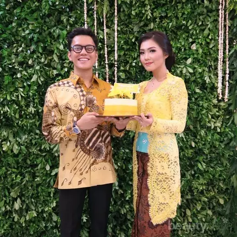 momen lamaran YouTuber © 2021 berbagai sumber momen lamaran YouTuber © 2021 berbagai sumber