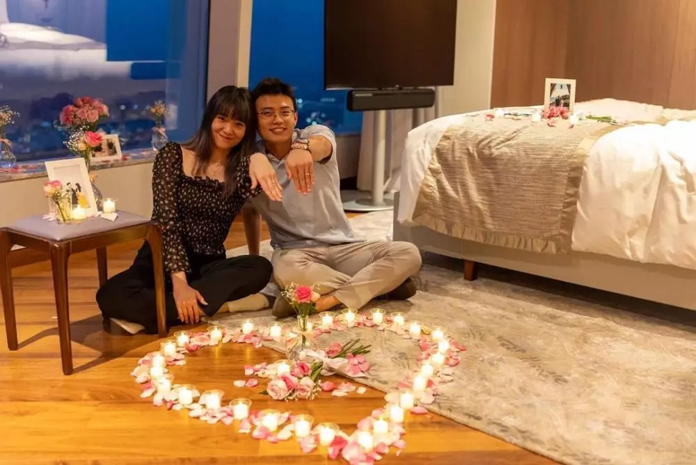 momen lamaran YouTuber © 2021 berbagai sumber momen lamaran YouTuber © 2021 berbagai sumber