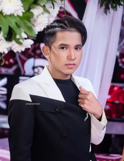 pedangdut top di usia belasan tahun dari berbagai sumber pedangdut top di usia belasan tahun dari berbagai sumber