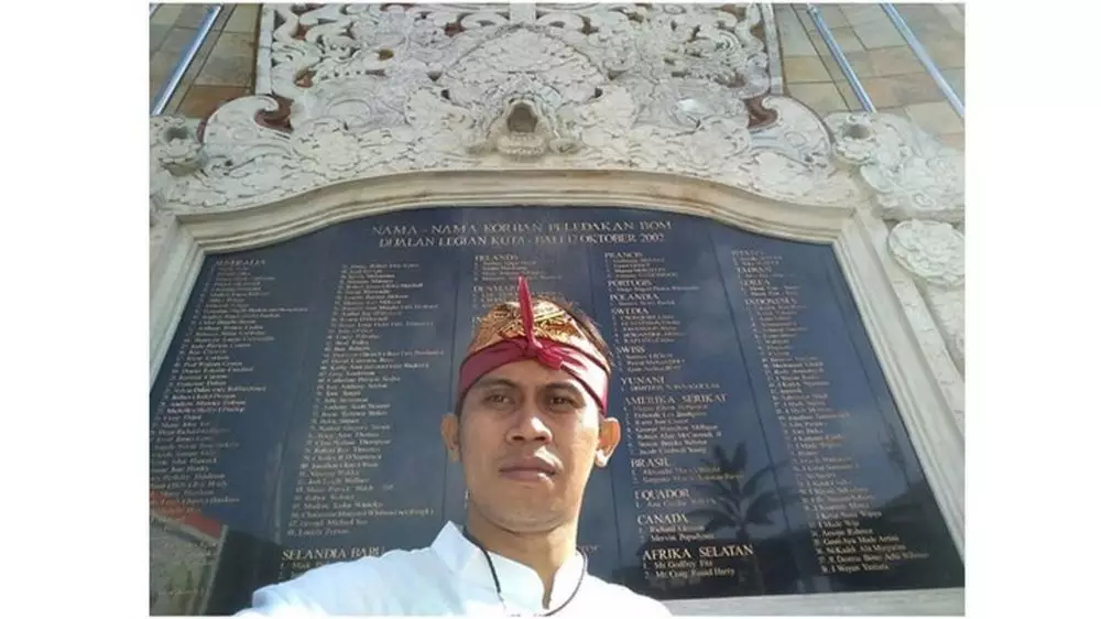 9 potret lawas Ismet Instagram  9 potret lawas Ismet Instagram