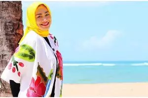 Bantu turunkan bobot 90 kg, ini 5 kue hasil eksperimen Dewi Hughes