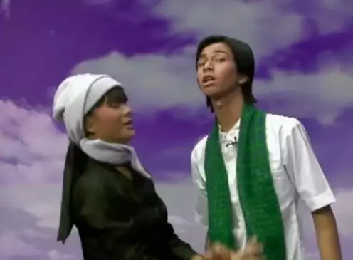  Potret lawas Raffi Ahmad jadi host musik © Instagram/@raffinagita1717