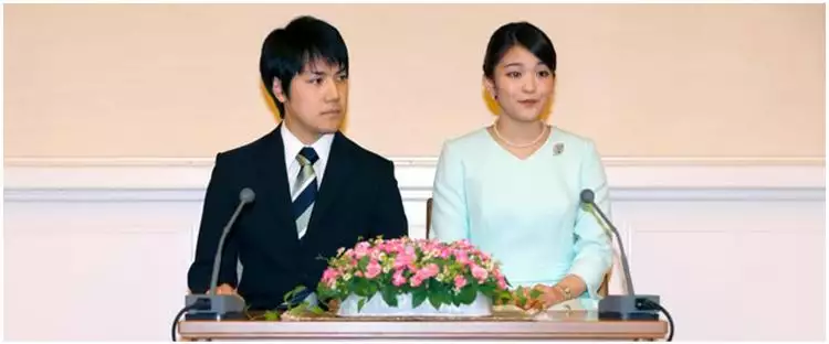 Kei Komuro tunangan Putri Mako tiba di Jepang, gaya rambutnya dikritik