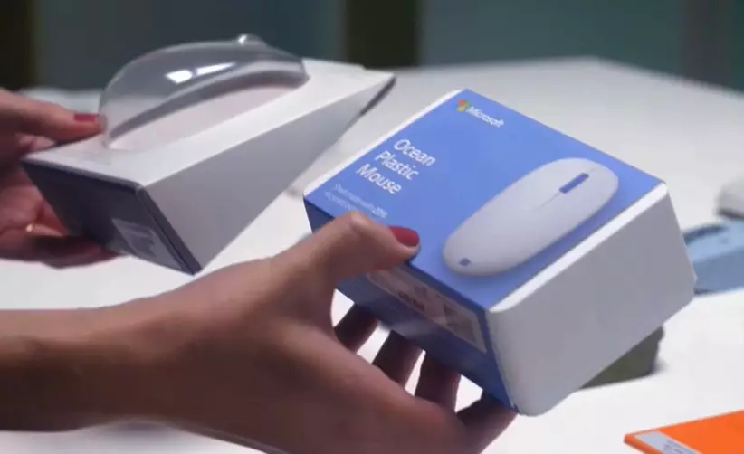 5 Fakta mouse plastik laut Microsoft, baterai tahan hingga 12 bulan Microsoft 