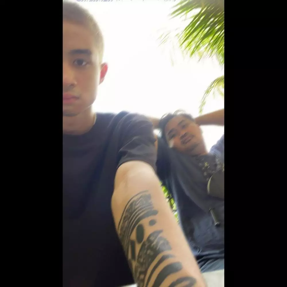 penampilan devano danendra mirip zayn malik © instagram